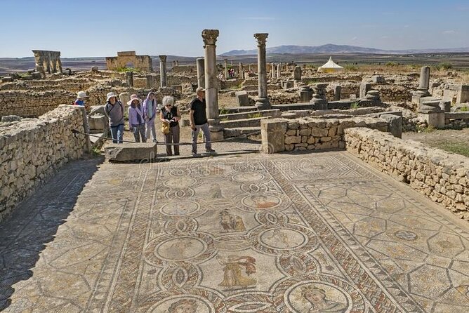 Full-Day Tour from Fez to Vollubulis, Moulay Idriss Zerhoun, Mèknes - Practical tips so the long day stays enjoyable