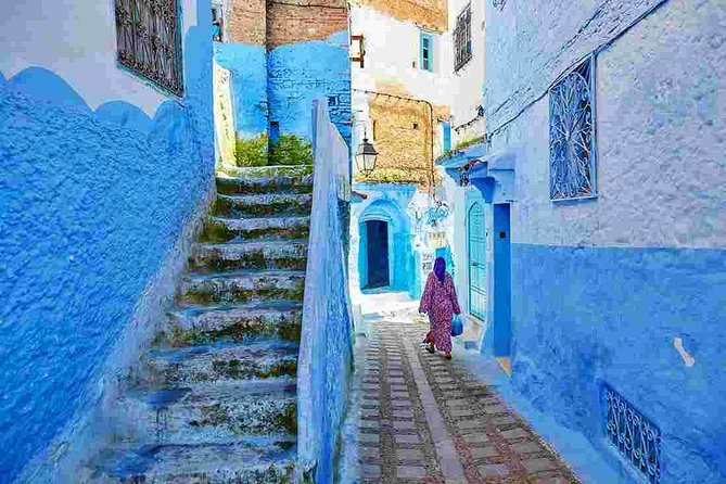 Full Day Trip to Chefchaouen and Tangier - Guide energy is a real factor in your day