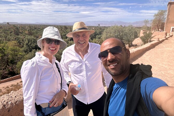 Guided tour of the Palmerie de Skoura by electric mountain bike - Guides make it count: Abdu, Adnane, Hassan and the art of explaining water