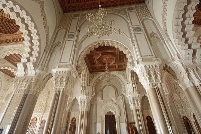 Half Day Private Casablanca City Tour - Arab League Park and Notre Dame of Lourdes: Two Different Ways to Look at Faith
