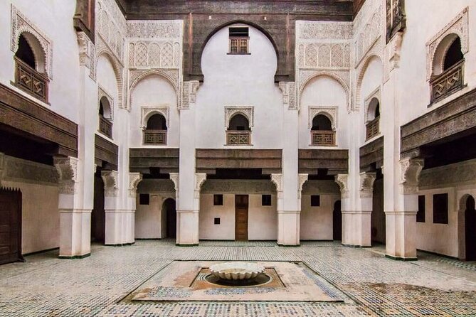 Half-Day Private Guided Walking Tour Exploring Fez Medina - Zaouia of Moulay Idriss II: learning the story, even if you cannot enter