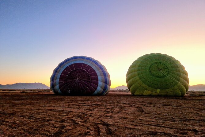 Hot air balloon flight at sunrise in Marrakech & breakfast - Landing and the tea, coffee, and pastry pause