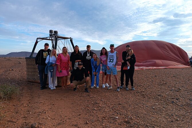 Hot air balloon flight to Marrakech in a small group. Breakfast - Landing, the Certificate, and Breakfast in a Moroccan Tent