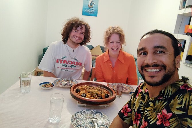 How To Be A Real Moroccan Chef - Cooking at home with mint tea, from prep to pot