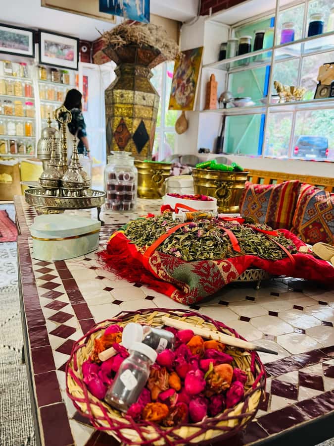 imlil valley atlas mountains guided walk & lunch with locals - The 7-hour rhythm: from Marrakech pickup to Imlil valley paths