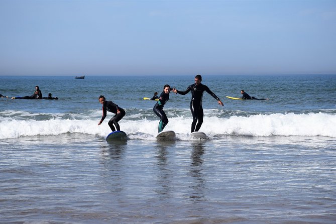Learn to surf in Tamraght, with local surf instructor - Small Group Size: The Practical Advantage of Five People