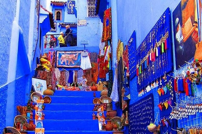 luxury day trip to Chefchaouen From fes by small group - Drivers and language support: what the best days feel like