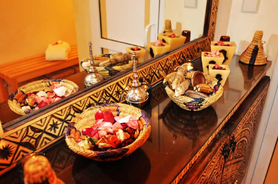 Marrakech: 2-Hour Traditional Moroccan Hammam Experience - The 45-Minute Black Soap Scrub With Eucalyptus: Clean That Feels Thorough