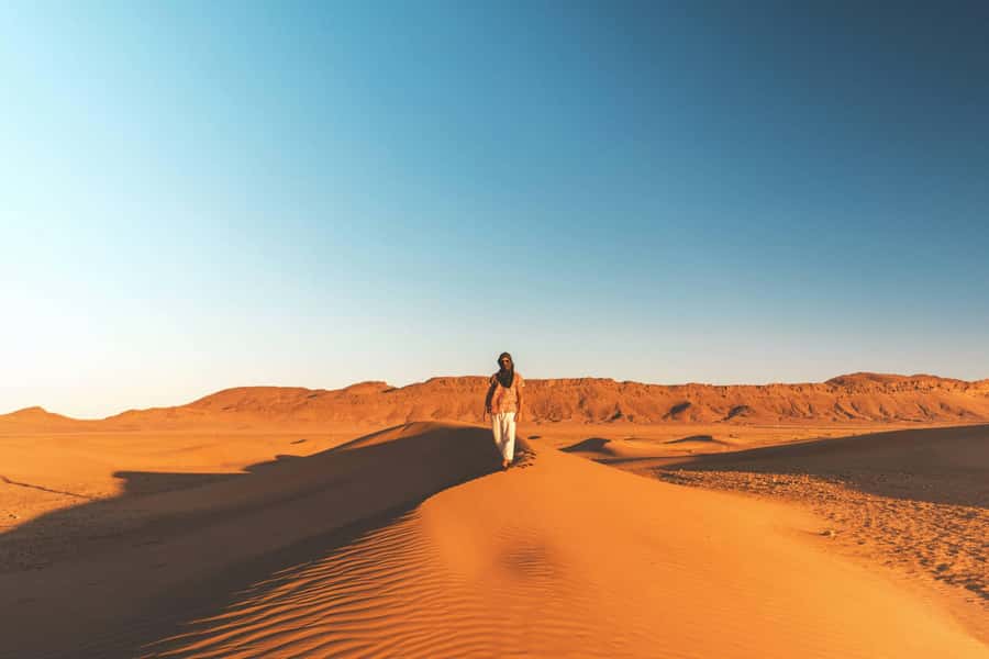 Marrakech: 3-Day Desert Trip to Merzouga with Luxury Camp - Tizi n Tichka: the 10-minute stop that keeps the Atlas drive memorable