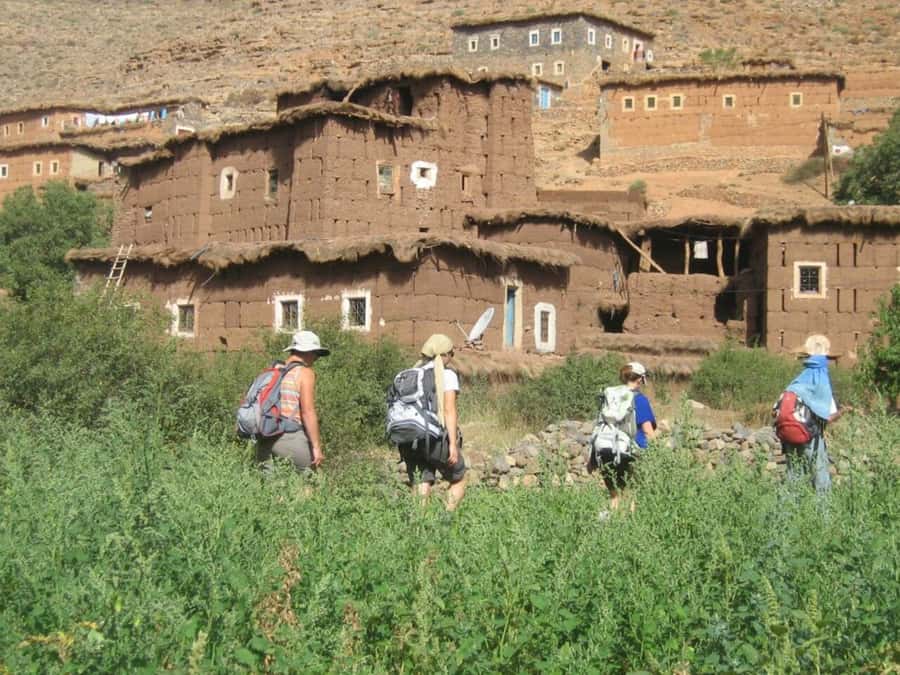 Marrakech: 3-Day High Atlas Mountains and Three Valleys Trek - Day 2: From Tachdirt through Aguersiwal, Oudit Pass, and into Ait Aissa