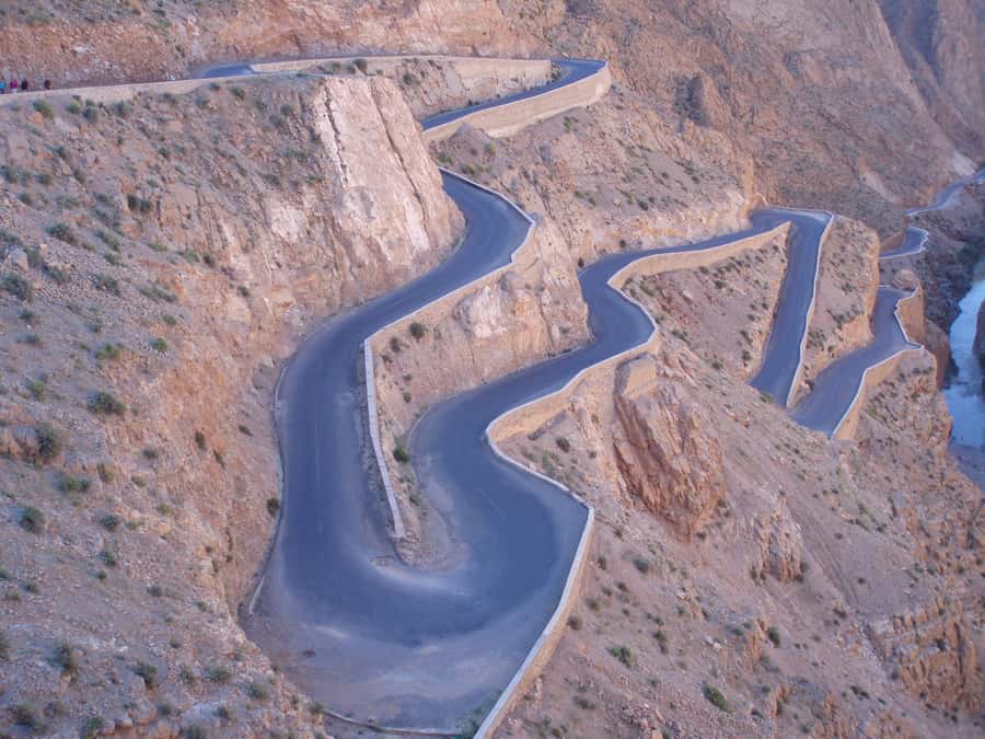 Marrakech: 3-Day Merzouga and Sahara Desert Tour - Who this tour suits best, and who might want something slower