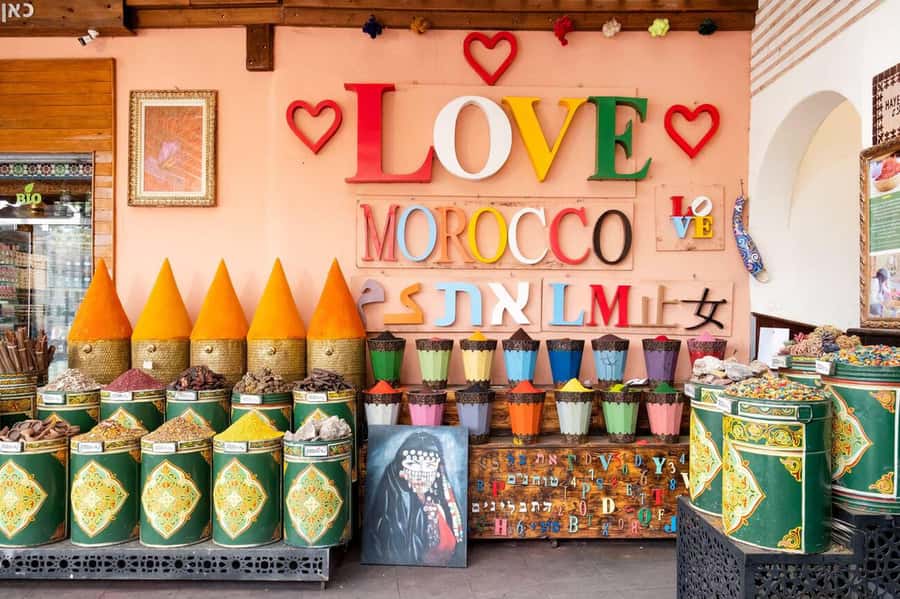 Marrakech: 3-Hour Monuments, Souks & Old Medina Walking Tour - Meeting at Cafe ARGANA in Jemaa el-Fna, and why that matters