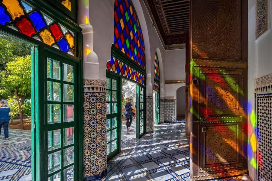 Marrakech: 3-Hour Monuments, Souks & Old Medina Walking Tour - Souk Haddadine and the craft lane reality check