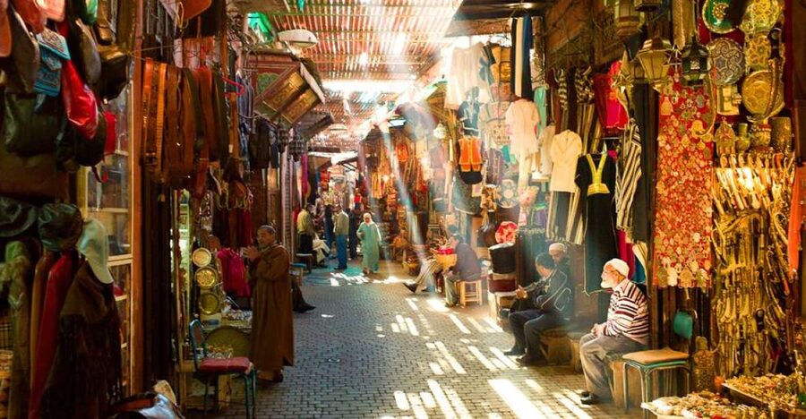 Marrakech 3-Hour Walking Tour - Saadian Tombs: why a 1917 discovery still draws crowds
