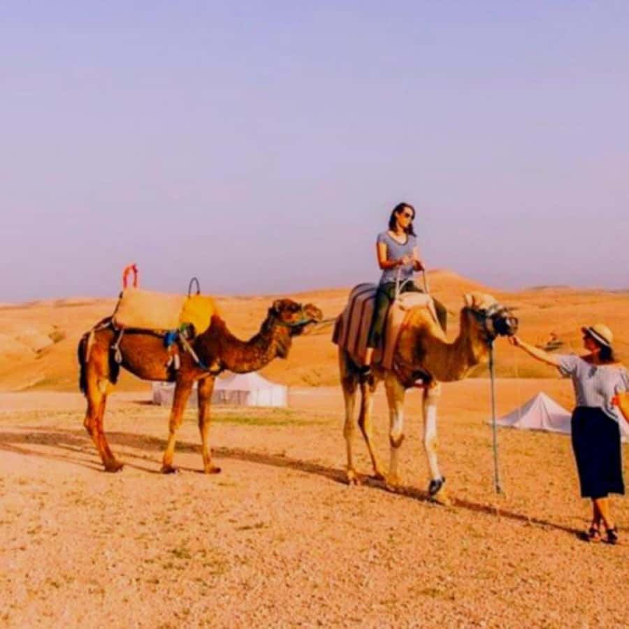 Marrakech: Agafay Desert Camp Lunch with Camel Ride and Pool - Mint Tea and the Scenic Return: Why the Finish Matters