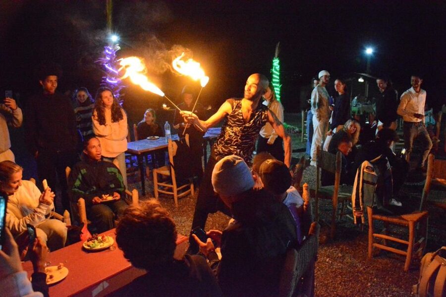 Marrakech: Agafay Desert Dinner Show with Sunset Camel Ride - Tips to Get the Best Night in Agafay