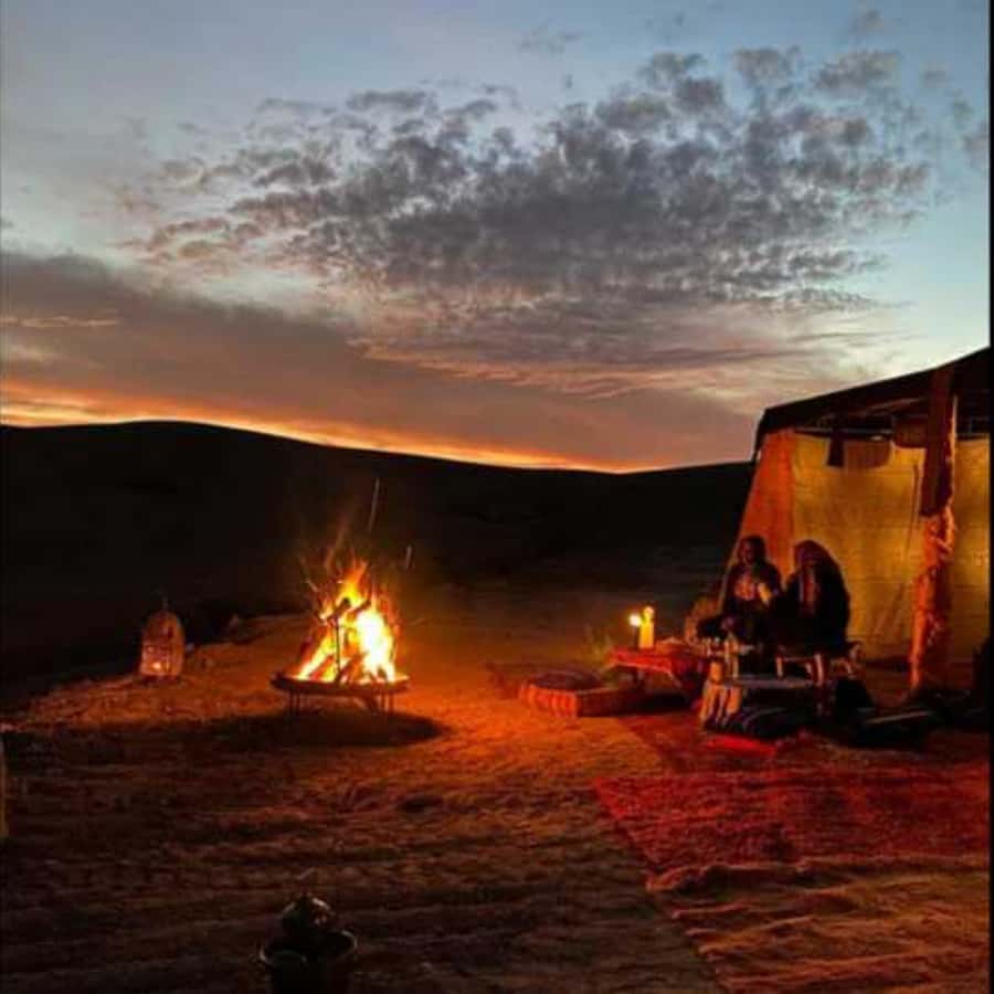 Marrakech: Agafay Desert Dinner with Music and Fire Show - Sunset in Agafay: your best photo window