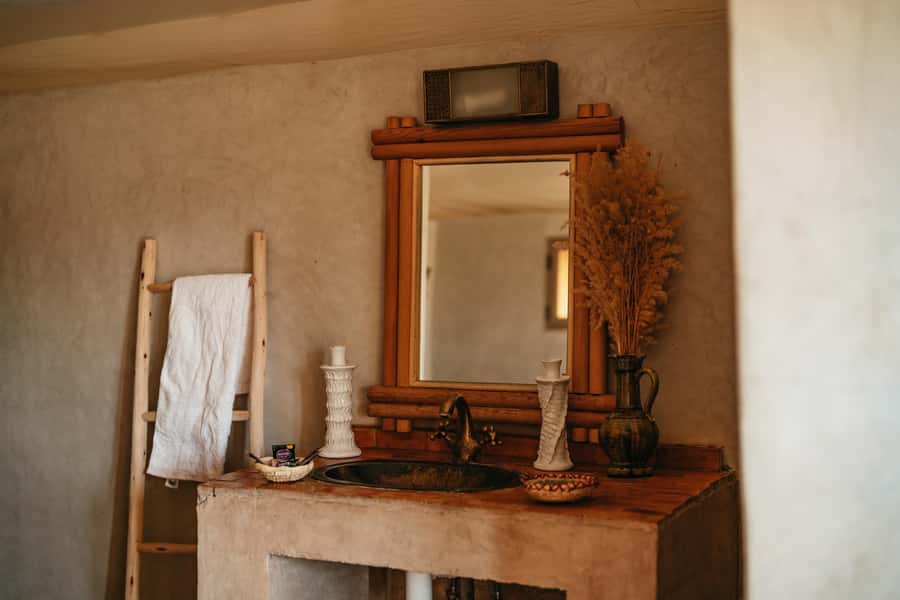 Marrakech: Agafay Desert Magical Overnight with Dinner Show - Breakfast and the return trip to Marrakech at 10:00