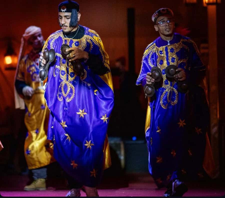 Marrakech: Agafay Desert Overnight Stay, Dinner & Activities - Pickup timing in Marrakech, and why your departure choice matters