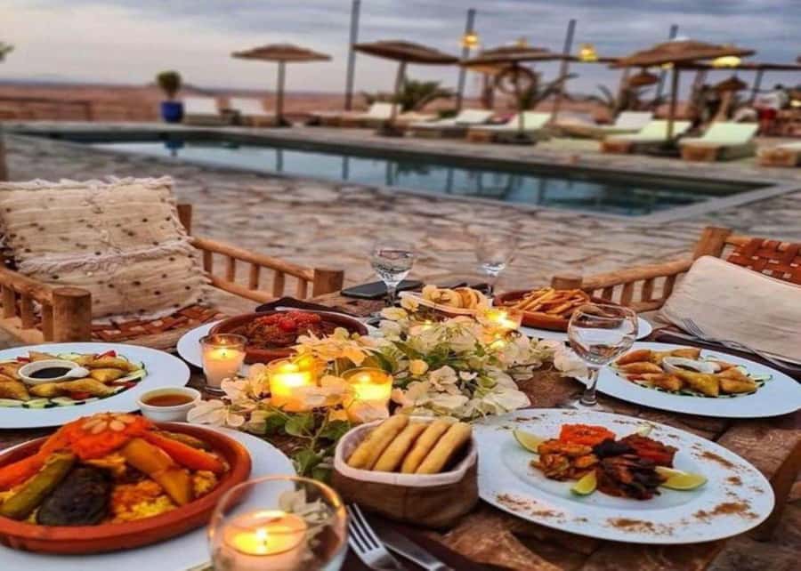 Marrakech: Agafay Desert Sunnet dinner with show - Key things that make this Agafay evening special