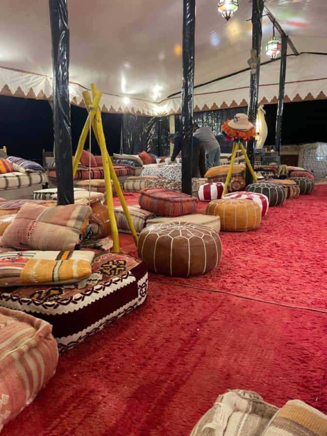 Marrakech: Agafay Desert Sunnet dinner with show - Berber music, traditional dance, and the fire show finale