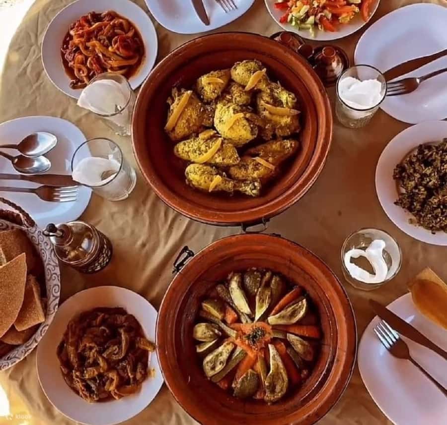 Marrakech: Agafay Dinner Show with Quad/Camel Ride and Pool - Sunset views in Agafay: timing matters, even when you plan
