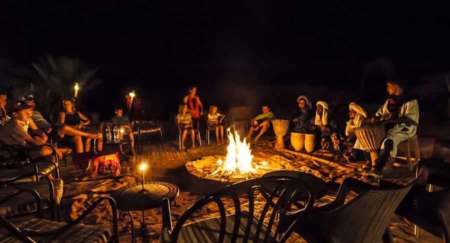 Marrakech: Agafay Ds Sunset with Dinner, Show & Tuareg Music - Who This Tour Suits Best, and Who Might Skip It