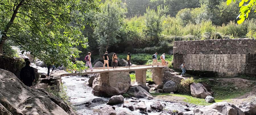 Marrakech: Atlas Mountains, Agafay Desert, Waterfall & Lunch - Guides and Drivers: When the Road Is Part of the Experience