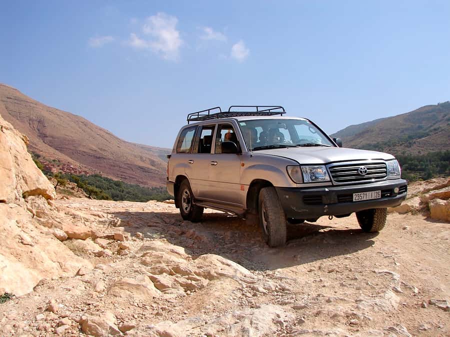 Marrakech: Atlas Mountains and Desert Safari with Lunch - Getting picked up and set for the road