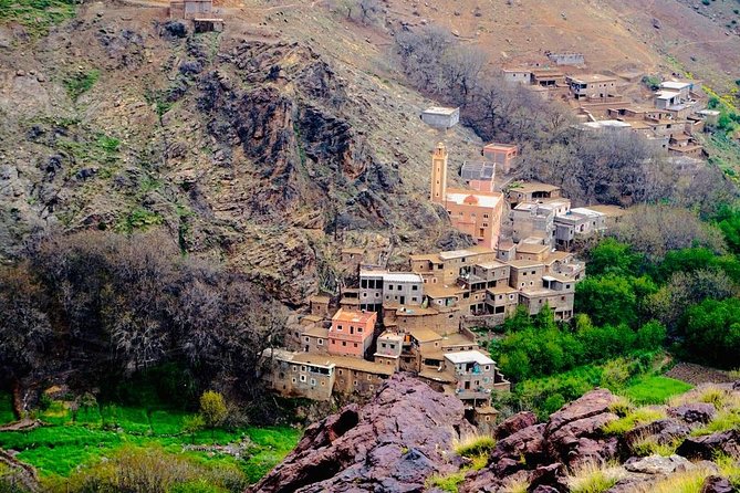 Marrakech: Atlas Mountains & Berber Villages Tour & Camel Ride - The Hike with a Local Mountain Guide: How the Day Moves Without Feeling Rushed