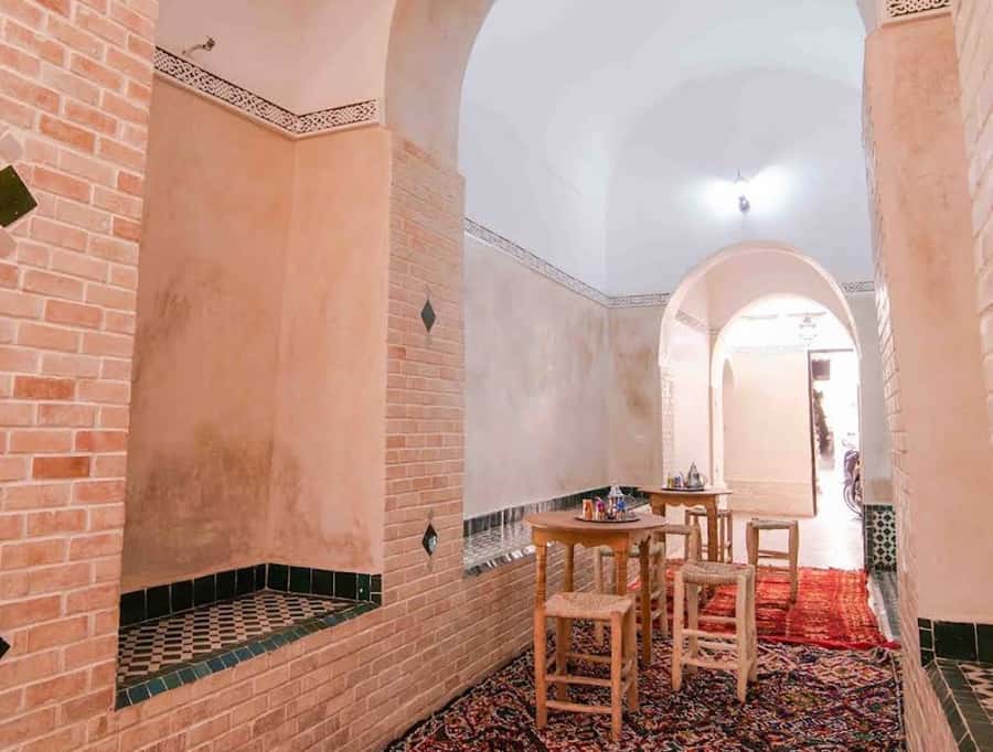 Marrakech: Authentic Moroccan Hammam Experience in Mouassine - Black Soap, Kessa Glove, and Ghassoul: What You Feel During Cleansing