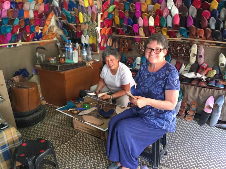 Marrakech: Babouch Making Workshop in the Medina - Jamaa el Fna Meeting Point, The Souk Maze, and How Not to Stress