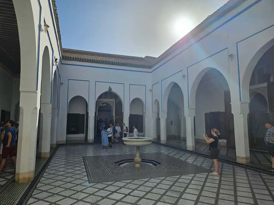 Marrakech: Bahia Palace Guided Tour with Skip-the-Line Entry - Should You Book This Bahia Palace Skip-the-Line Tour?