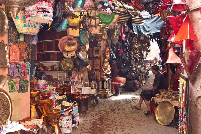 Marrakech: Bahia Palace, Madrasa Ben Youssef and Medina Tour - Mellah walk in Marrakech’s old Jewish quarter: the city’s layered past