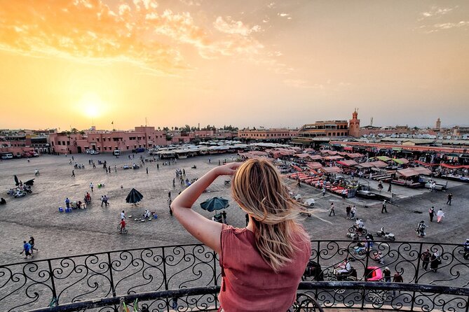 Marrakech: Bahia Palace, Madrasa Ben Youssef and Medina Tour - Koutoubia Mosque photo stop, plus the Almohad minaret context you’ll remember