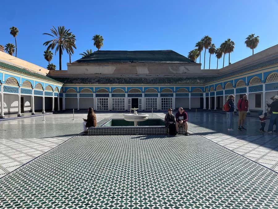 Marrakech: Bahia Palace, Madrasa Bn Yousef, Souk Medina Tour - Medina souks walking: direction, shopping tips, and less stress