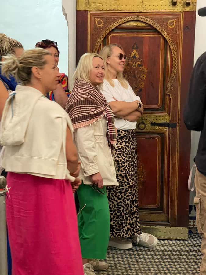 Marrakech: Bahia Palace, Madrassa & Souks Guided Tour - Walking the Souks: How to Enjoy the Maze Without Getting Drained