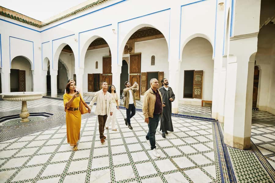 Marrakech: Bahia Palace, Saadian Tombs & Top Highlights Tour - Mellah and Jewish heritage: a neighborhood with a past you can read