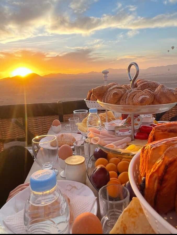 Marrakech: Balloon Flight, Berber Breakfast & Certificate - Hotel pickup and the early start you should plan for
