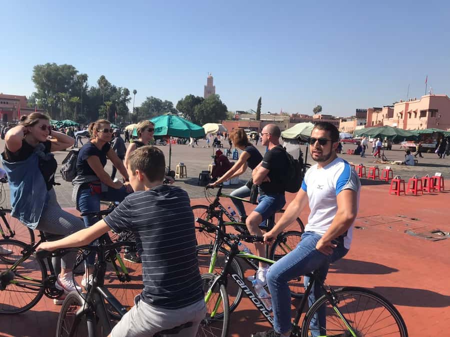 Marrakech: Bicycle Tour with a Local Guide - Meeting Up and Getting the Right Mindset for 3 Hours of Marrakech