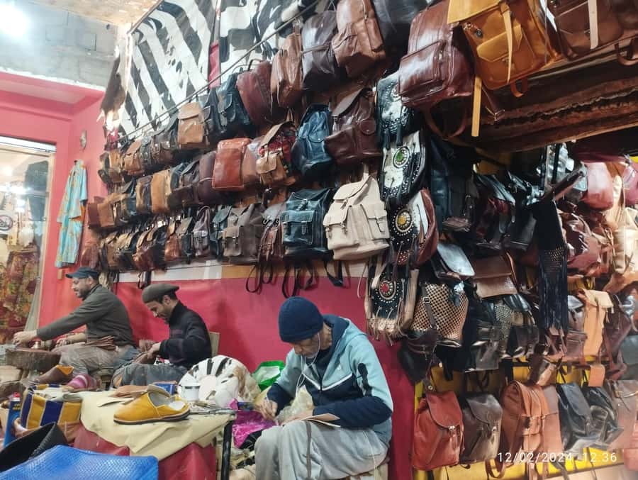 Marrakech City Tour: Souks, Palaces & Hidden Gems - What you can learn from the guide (and why it matters)