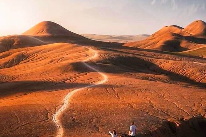 Marrakech Desert: Dinner Show with Quad Bike and Camel Ride - Camel Ride at Sunset: Costumes, Short Time, and Photo Moments