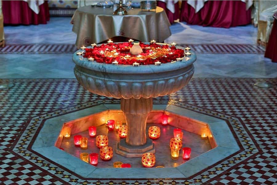 Marrakech: Dinner Show at Dar Essalam Restaurant - Dinner and Menu Choices: Menu 1 vs Extended Menu 2