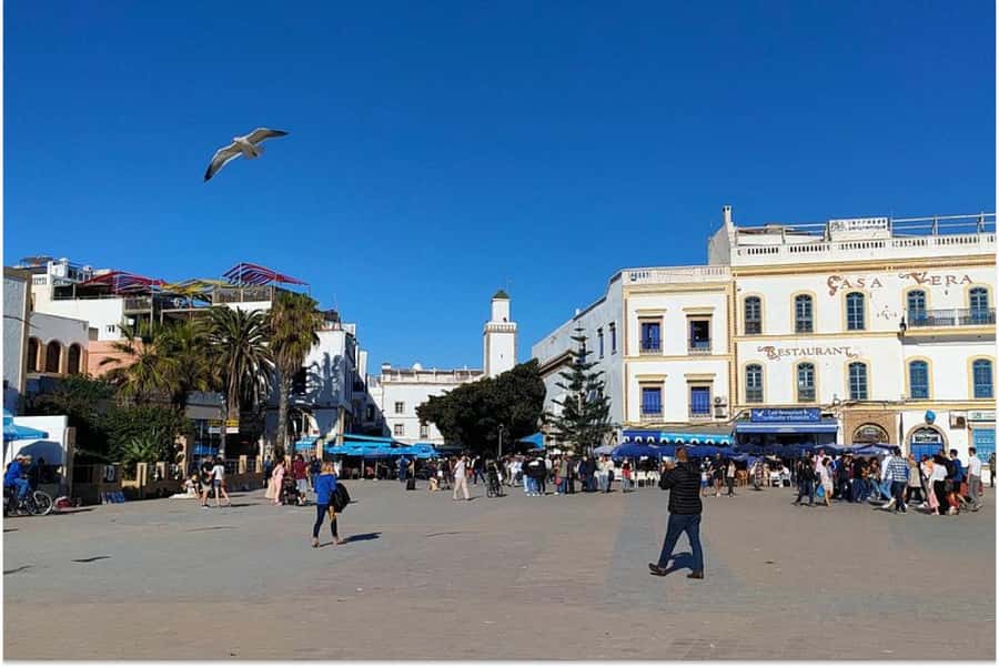 Marrakech: Essaouira Day Trip with Guided Tour - Port, Blue Boats, and Where Seafood Lunch Makes Sense
