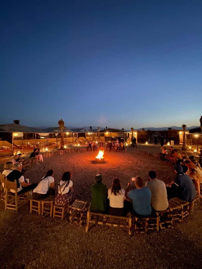 Marrakech: Evening Escape to the Agafay Desert - Argan oil, photos, and the role of your guide