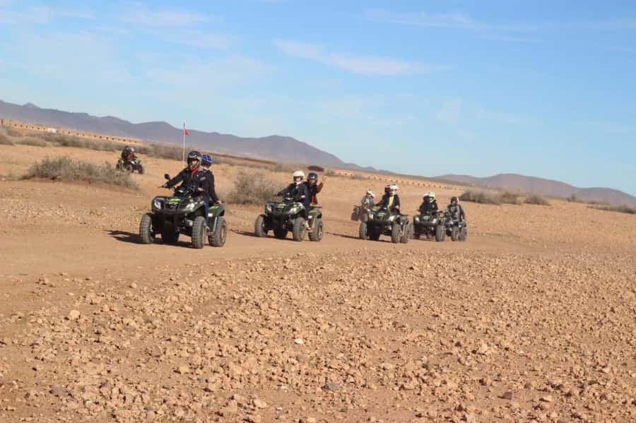 Marrakech, explore the palm grove desert by quad bike - Moroccan tea and mssemen: the break that makes it feel local