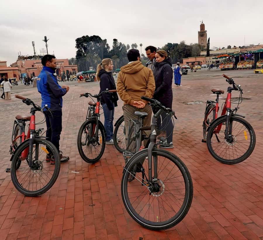 Marrakech: Guided Bike Tour with a local Guide - Price and Value: What $27 Gets You in Real Terms