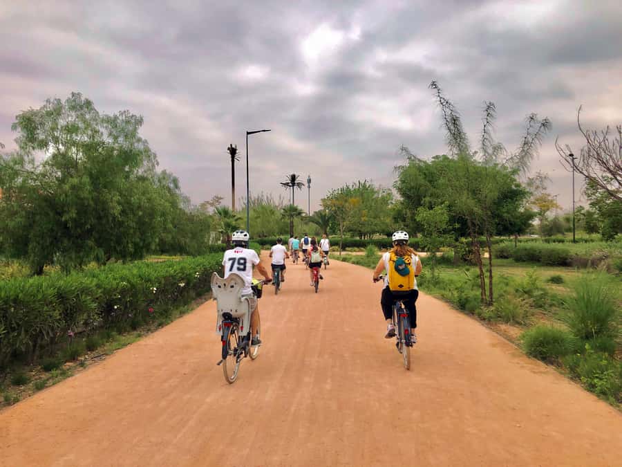 Marrakech:Guided City Cycling Tour - Culture, Colors & Charm - Marrakech Garden green alleys: a calmer pause that makes the day make sense