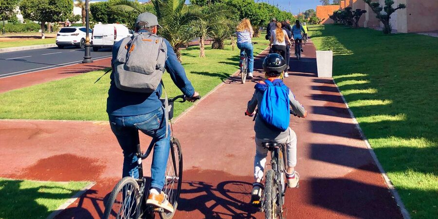 Marrakech:Guided City Cycling Tour - Culture, Colors & Charm - The train station area and Gueliz: the city grows up