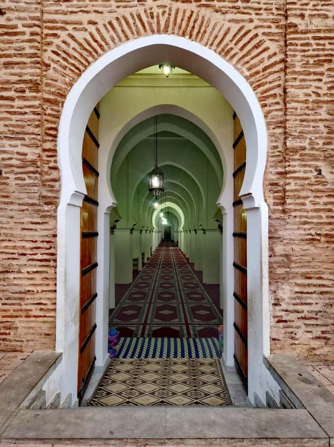 Marrakech: Guided Tour by Night - Marrakech at Night, the part you can feel right away